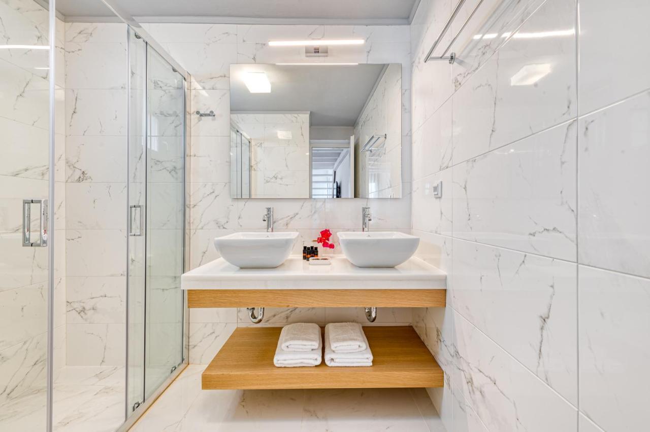 Lumiere Spetses Hotel Buitenkant foto