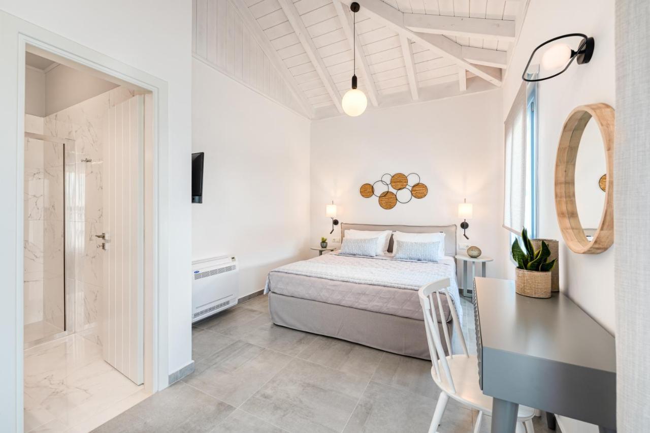 Lumiere Spetses Hotel Buitenkant foto