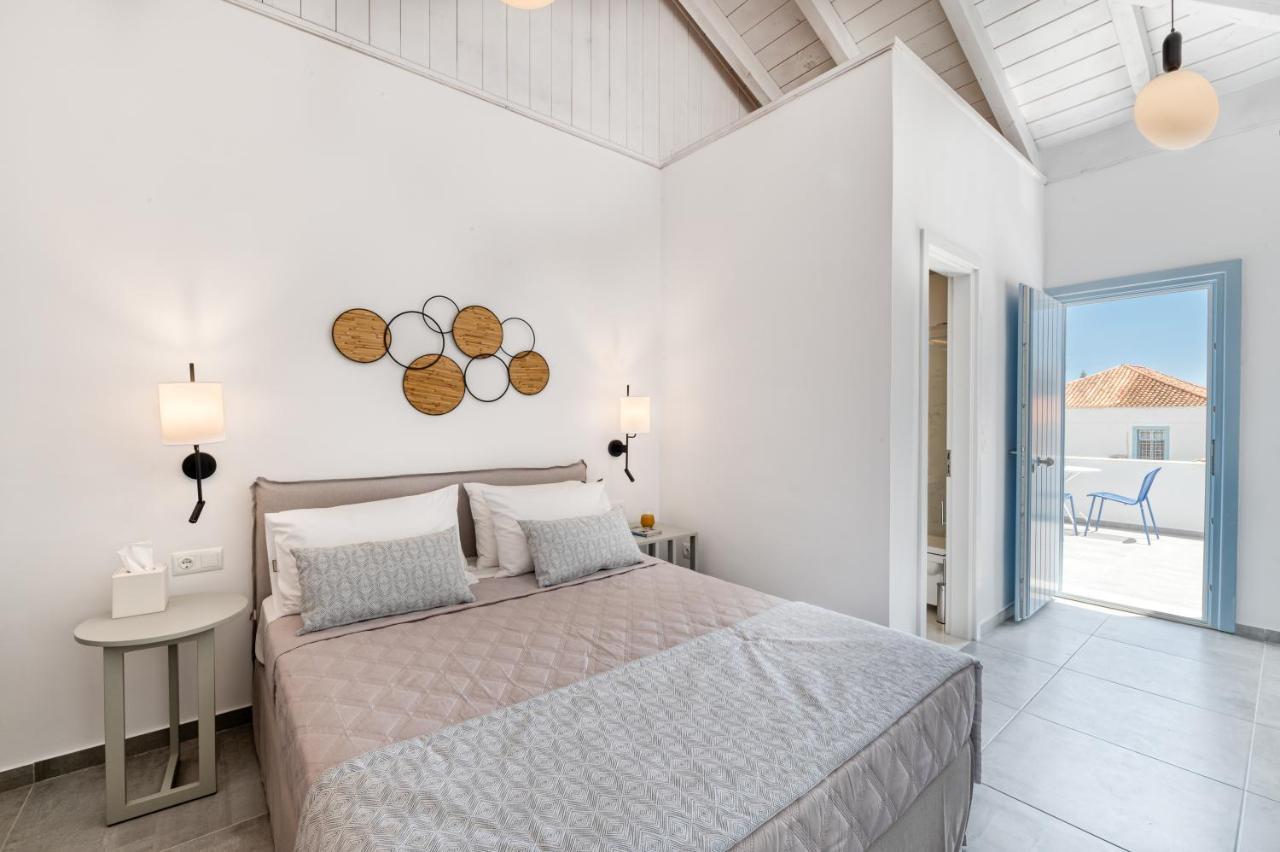 Lumiere Spetses Hotel Buitenkant foto