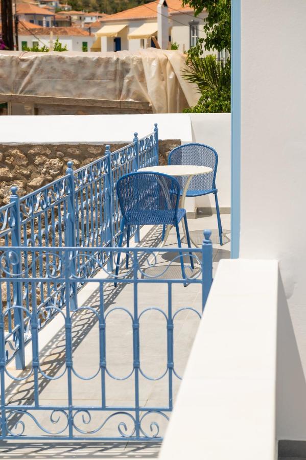 Lumiere Spetses Hotel Buitenkant foto