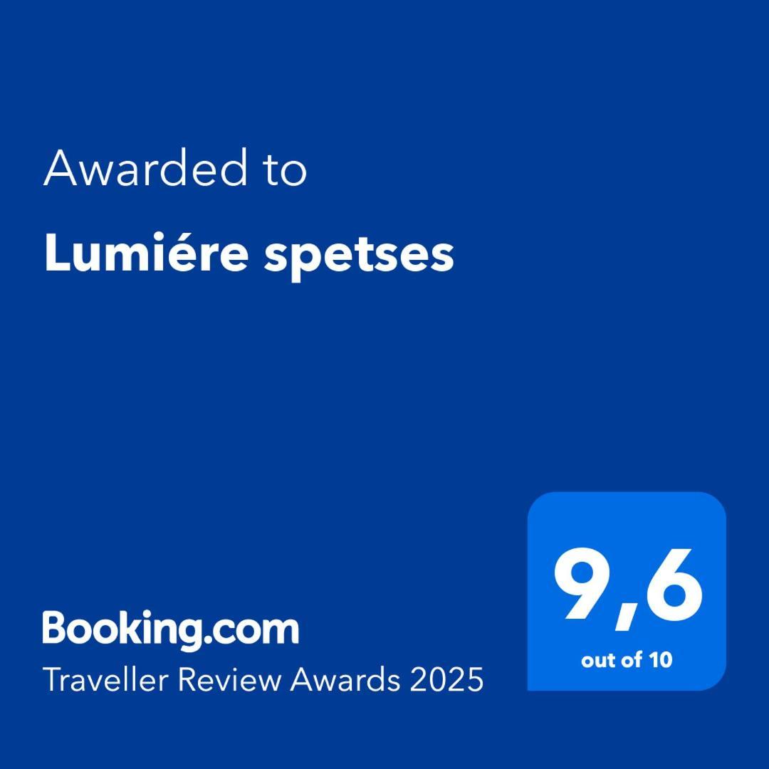 Lumiere Spetses Hotel Buitenkant foto